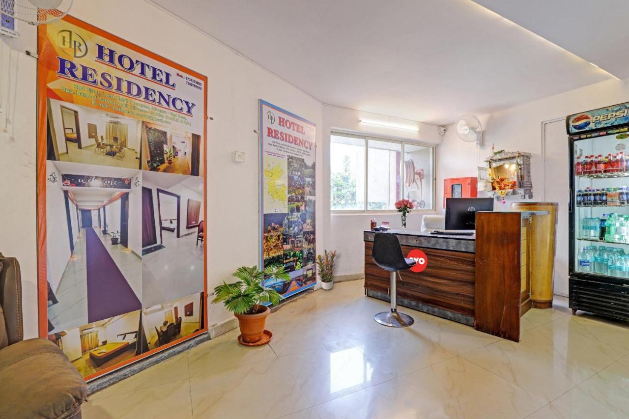 Oyo Flagship Hotel Residency Silvassa Zewnętrze zdjęcie